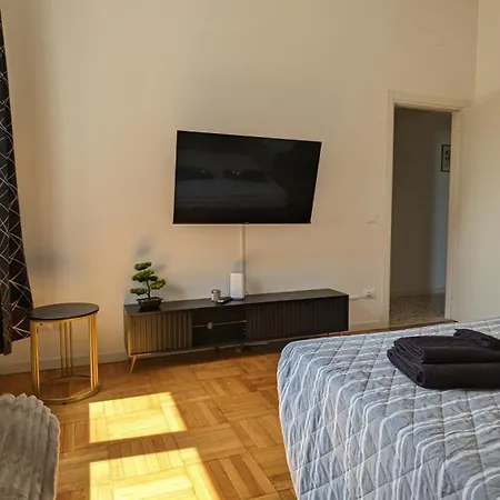 Room With Free Parking 15 Minutes Walk From Arena Verona Exterior foto